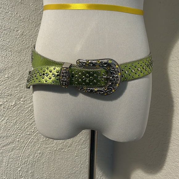 Studded Leather Rhinestone Green - Picture 3 of 11
